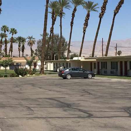 Western Sands Motel Indio Exterior photo